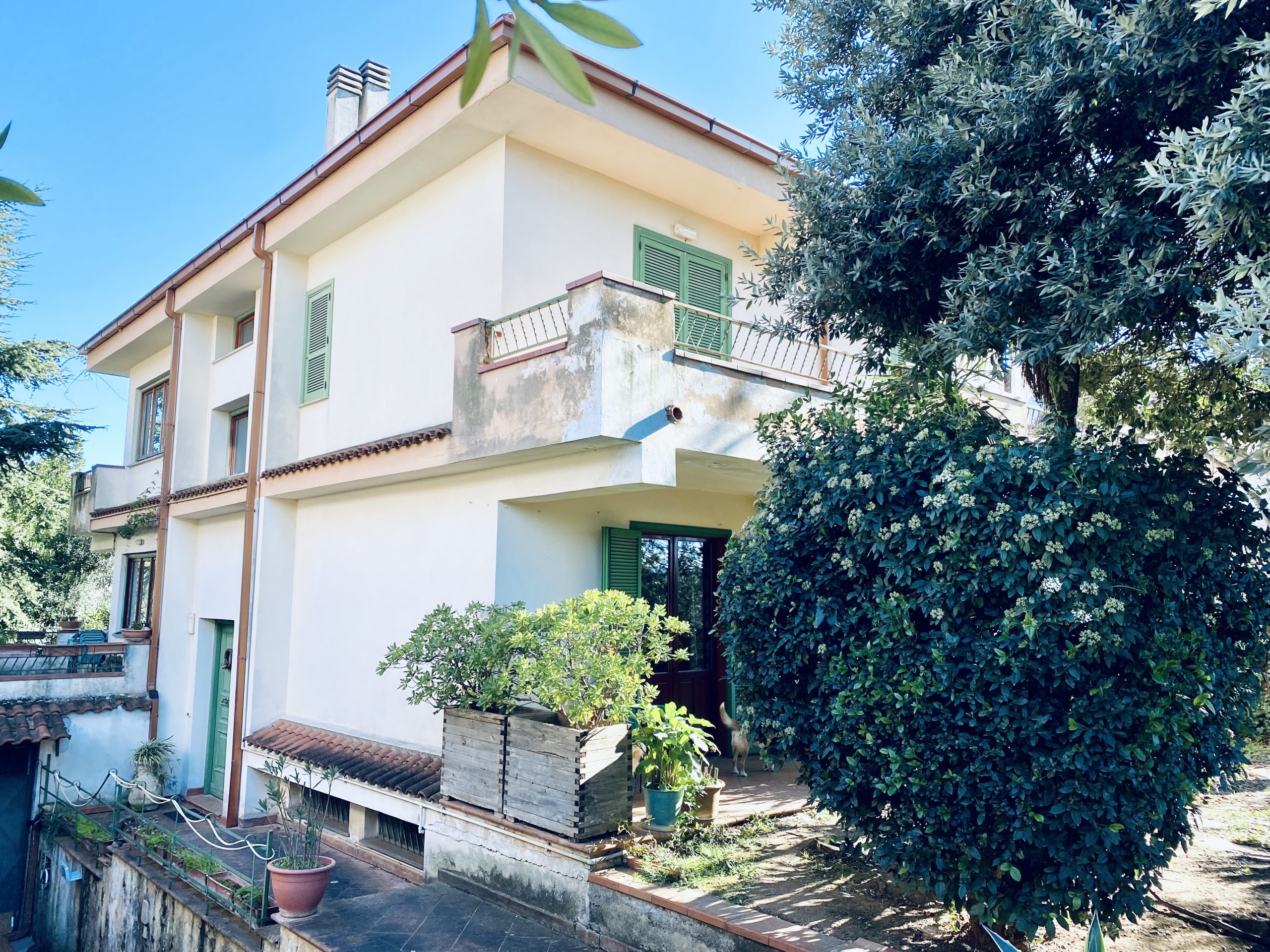 Villa in via degli Aceri 2, Castrovillari