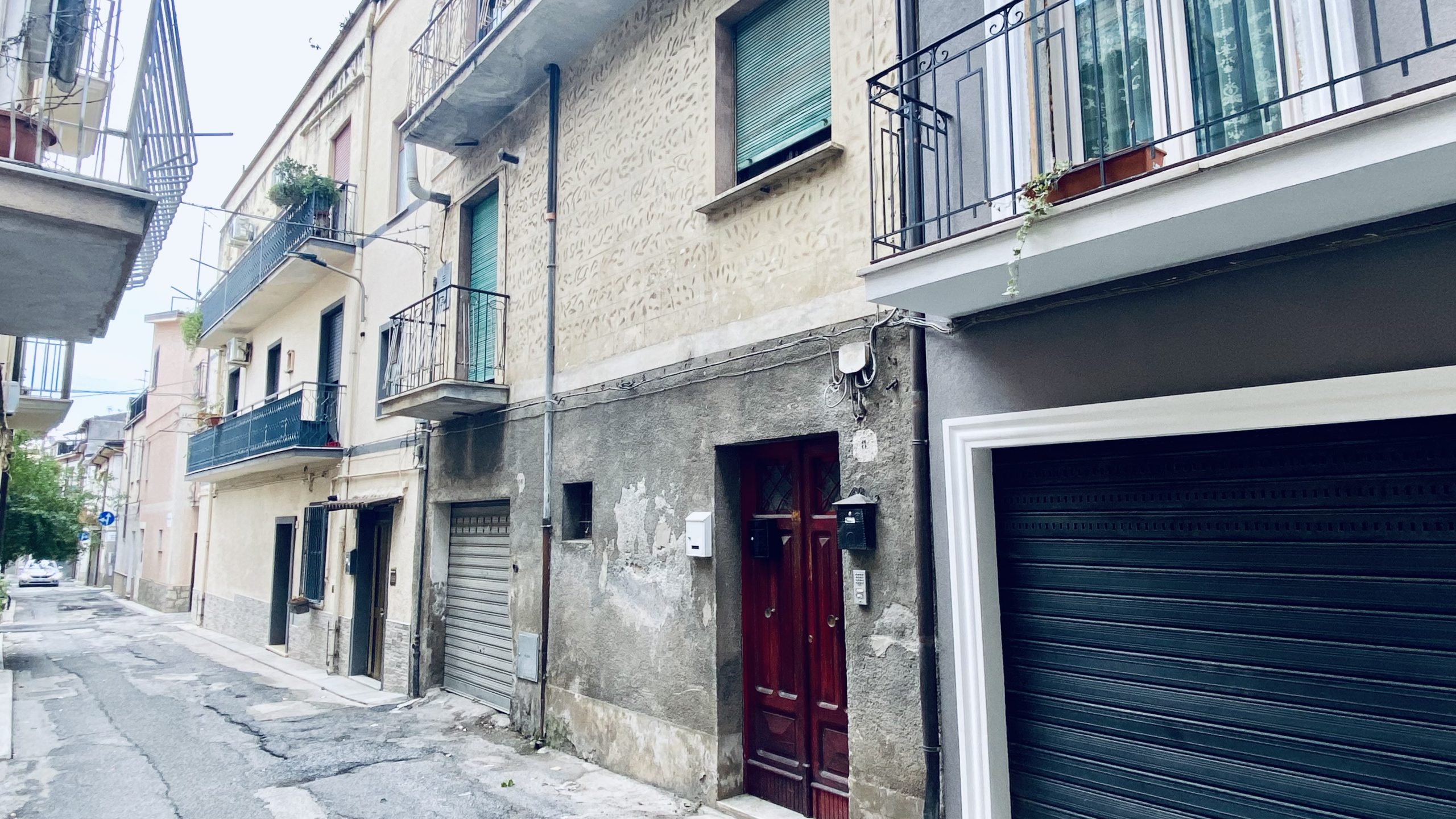 Appartamento con garage – Centralissimo – Via Lippo – Castrovillari
