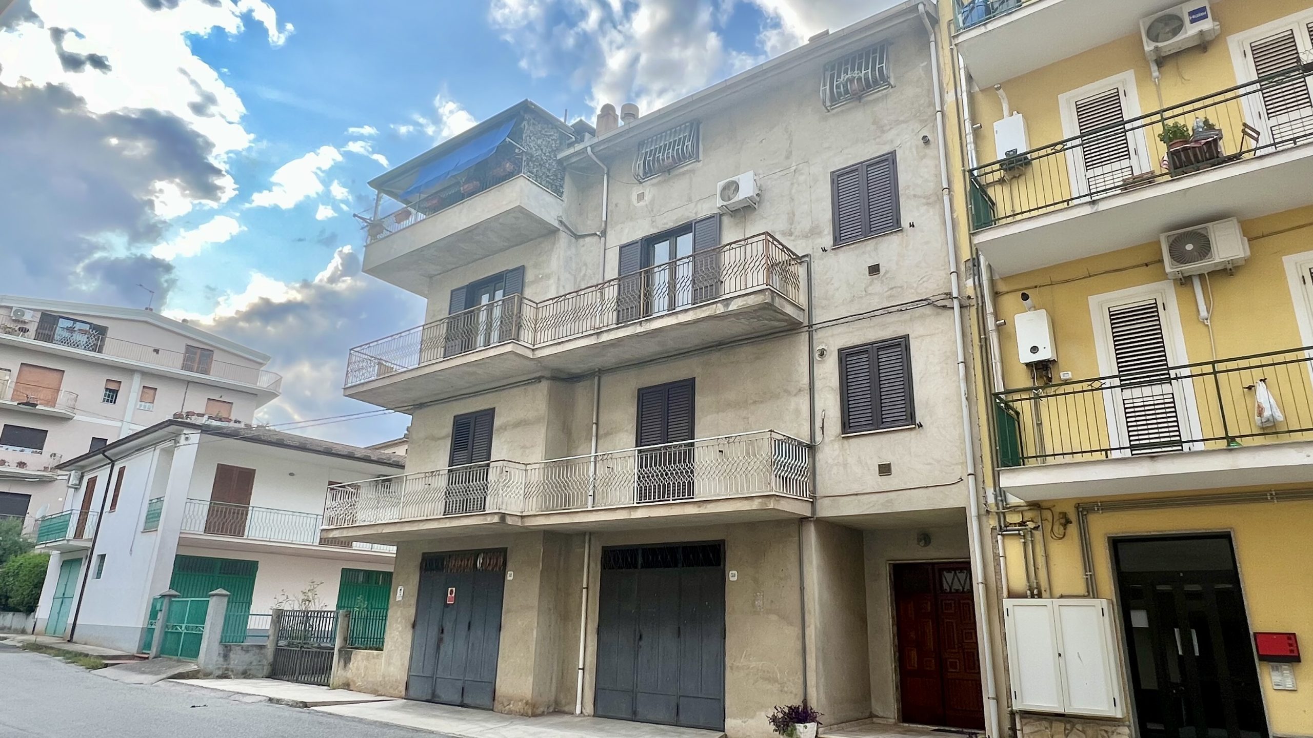 Appartamento Con Garage – Via Militerni – Castrovillari