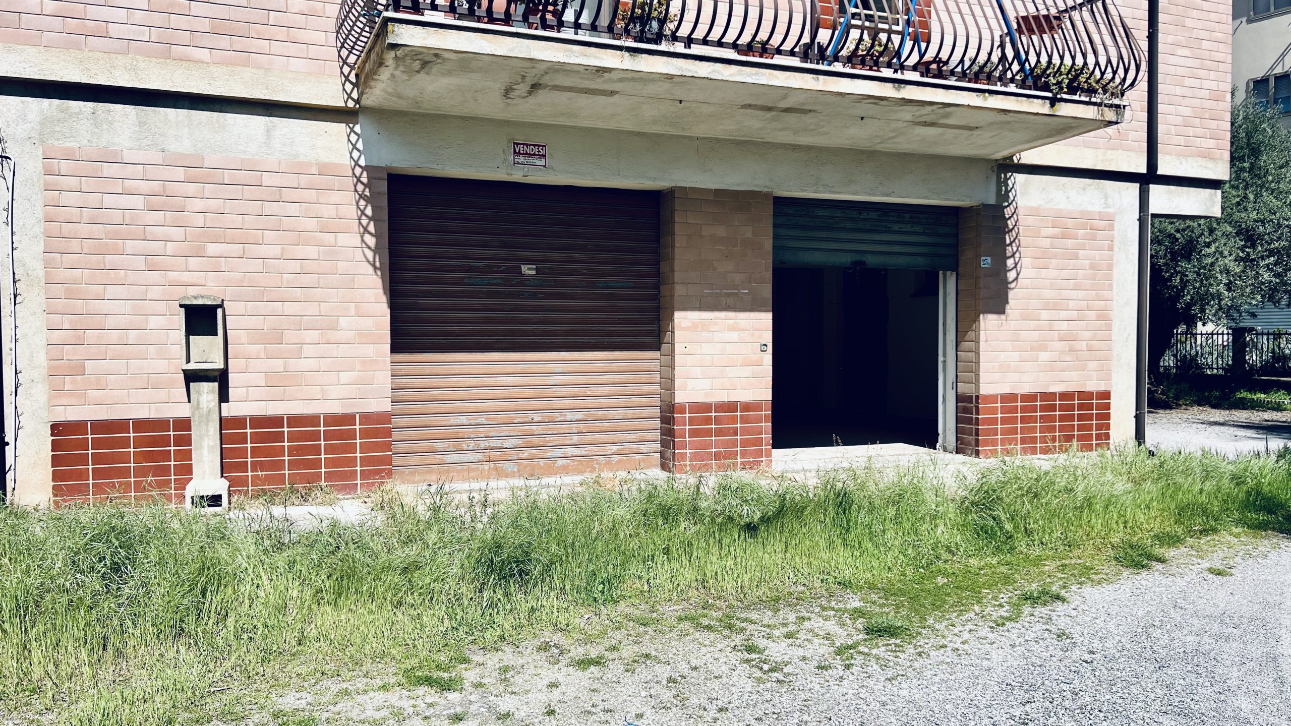Locale Commerciale – Via del Pino Loricato – Castrovillari