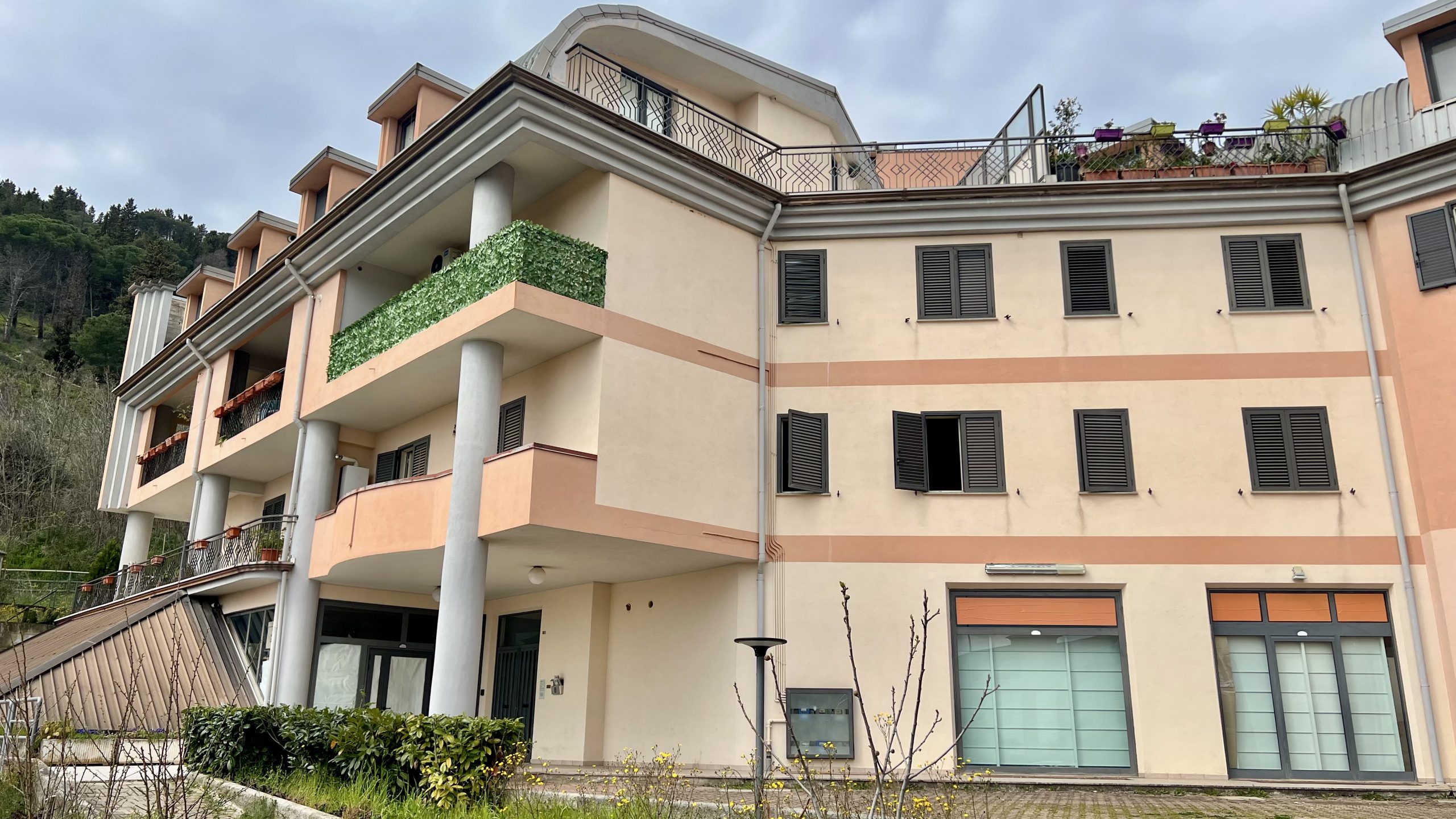 Elegante Appartamento con Garage in Corso Calabria – Castrovillari